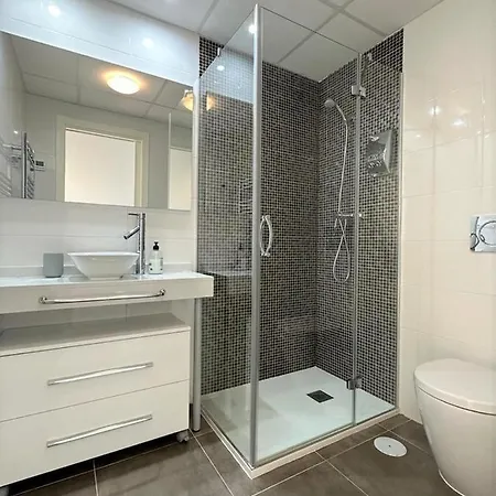 Sea Senses Luxurious Firstline Apartment Torrevieja